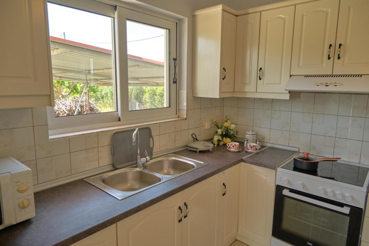 Morfis Getaway Apartment Kalpaki  Екстериор снимка